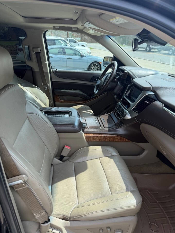 Used 2015 Chevrolet Suburban LTZ image 21