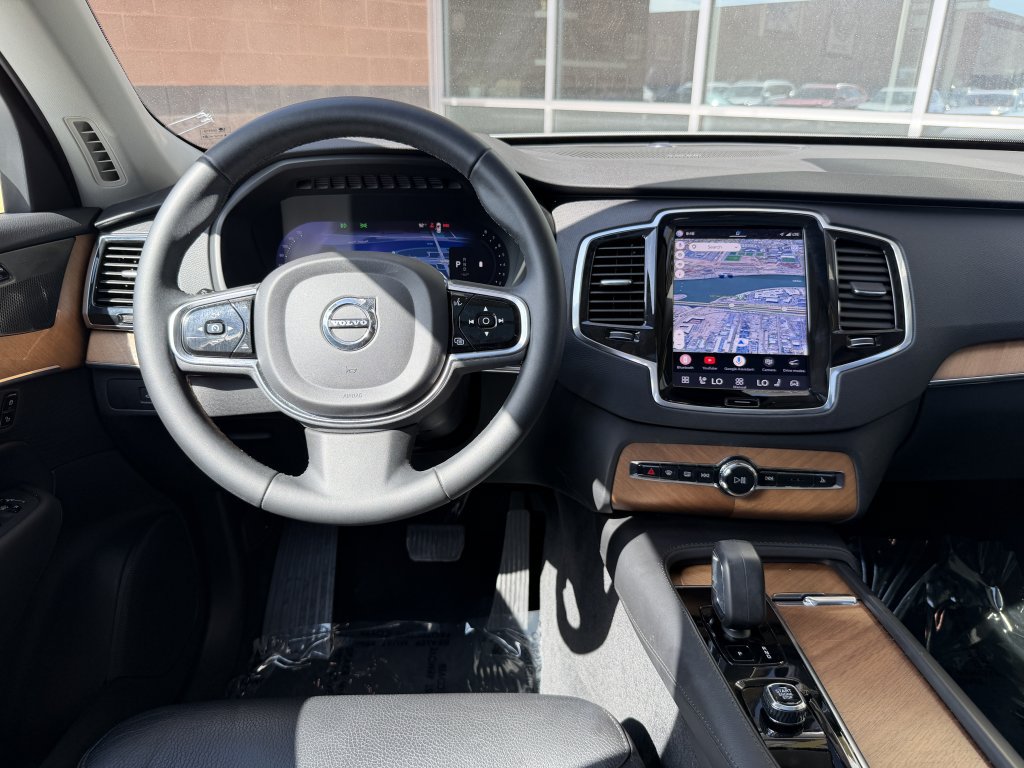 Used 2023 Volvo XC90 B6 Plus w/ Protection Package Premier AWD/4WD image 15