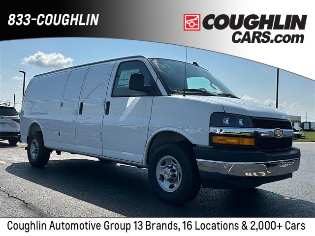 New 2025 Chevrolet Express 3500 Extended w/ Driver Convenience Package