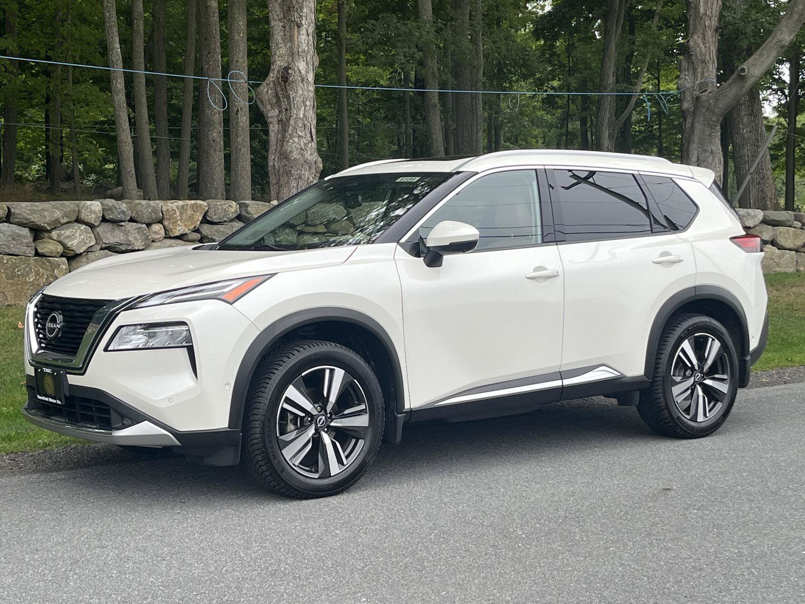 Used 2022 Nissan Rogue Platinum w/ Head-Up Display Package AWD/4WD image 20