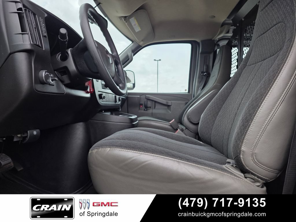 Used 2024 GMC Savana 2500 w/ Driver Convenience Package RWD image 11