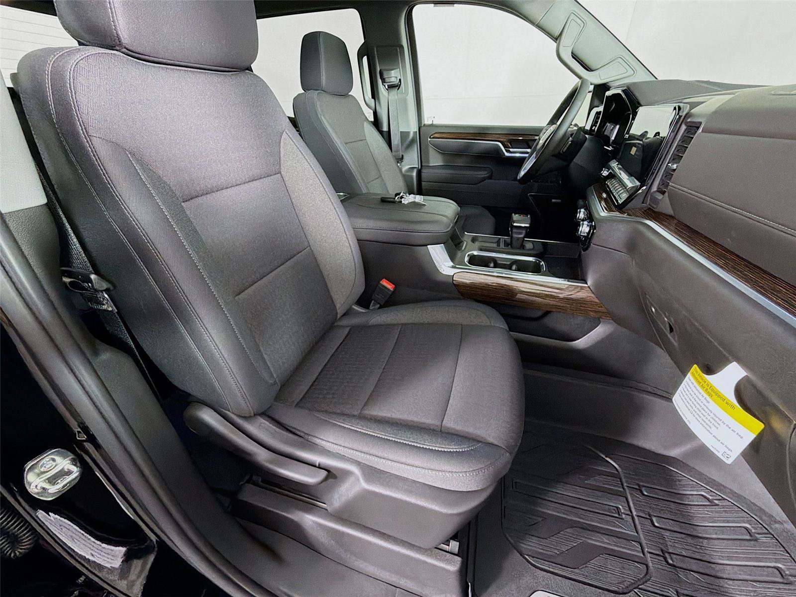 New 2026 GMC Sierra 1500 Elevation image 29