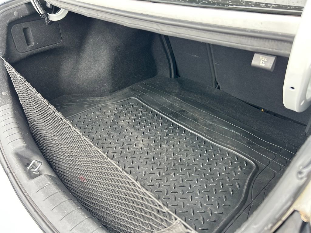 Used 2019 Hyundai Elantra SE w/ Cargo Package FWD image 29