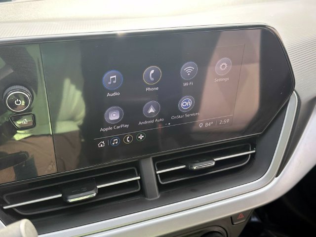 Certified 2024 Chevrolet Trax RS w/ Sunroof Package FWD image 22