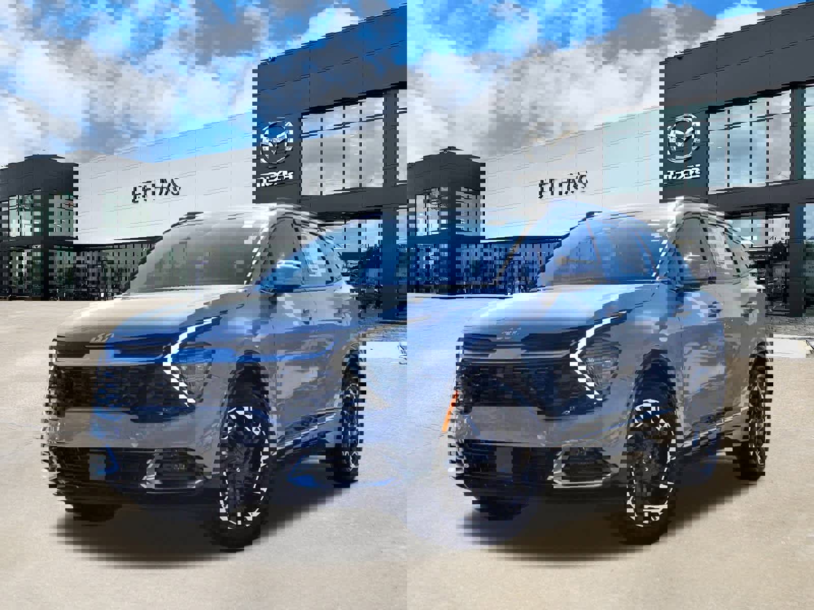 Used 2025 Kia Sportage SX image 1