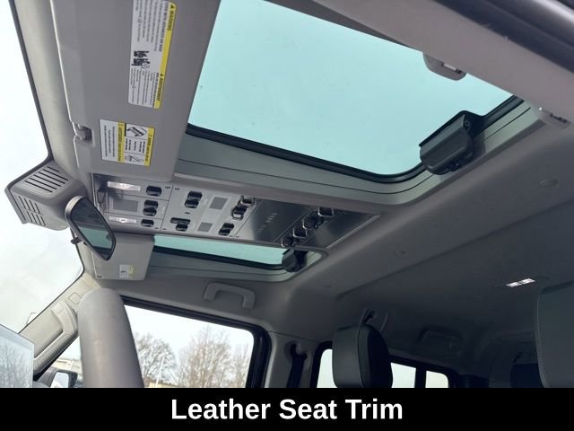 Used 2025 INEOS Grenadier Fieldmaster Edition AWD/4WD image 21