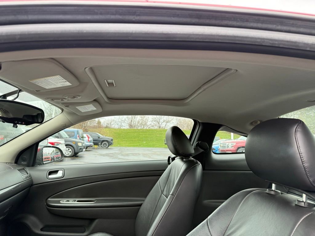 Used 2009 Pontiac G5 GT image 8