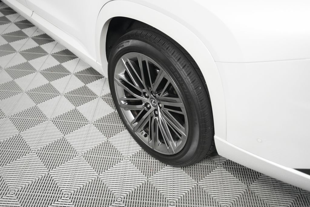 Certified 2024 Lexus TX 550h AWD Plug-In Hybrid w/ Technology Package image 8