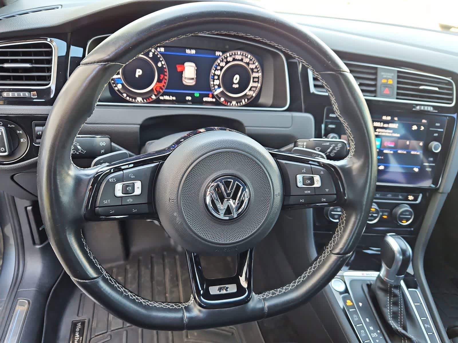Used 2019 Volkswagen Golf R 4-Door AWD/4WD image 22