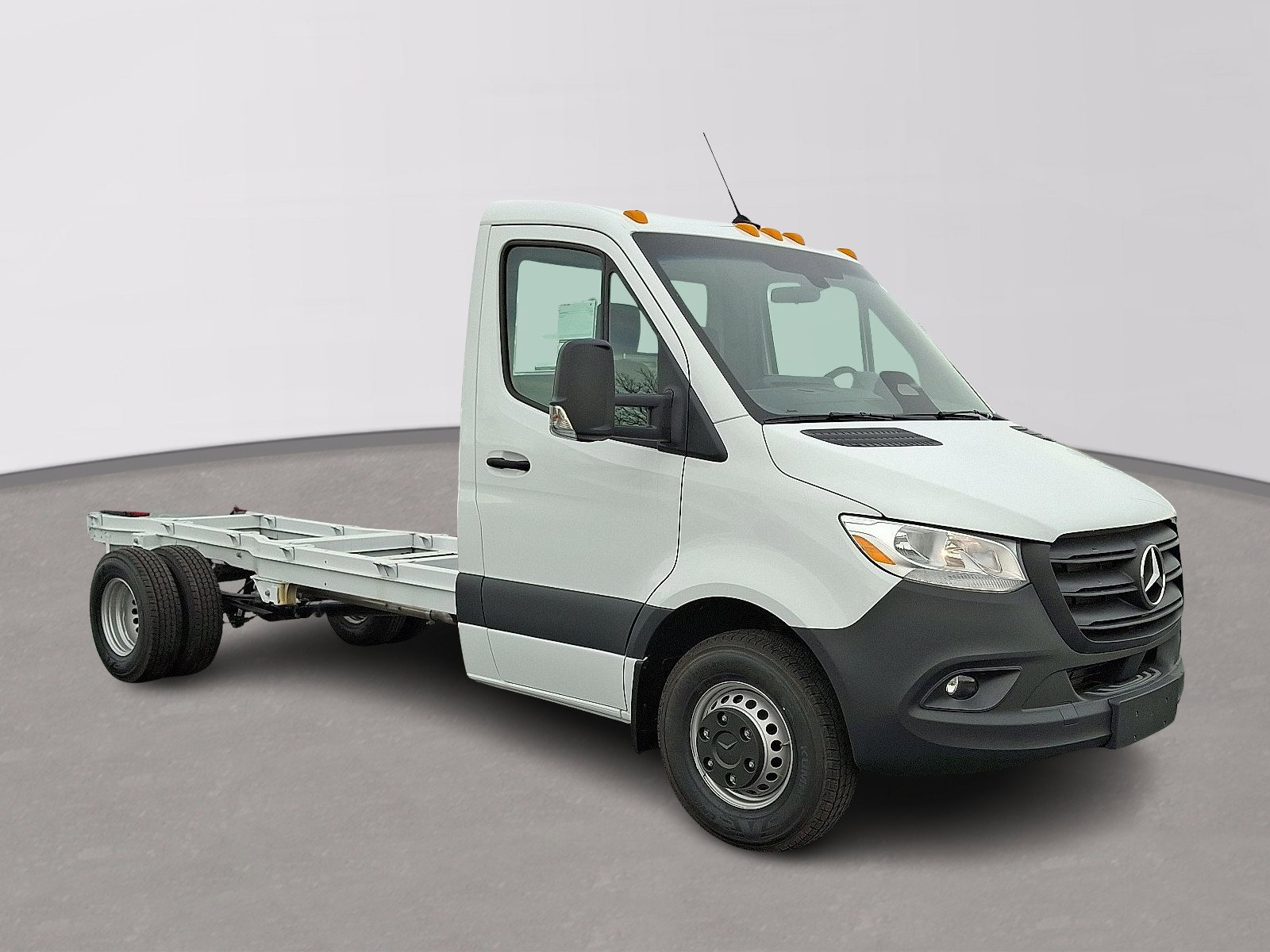 New 2026 Mercedes-Benz Sprinter 4500 image 3