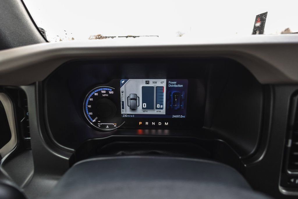 Used 2022 Ford Bronco Wildtrak image 17