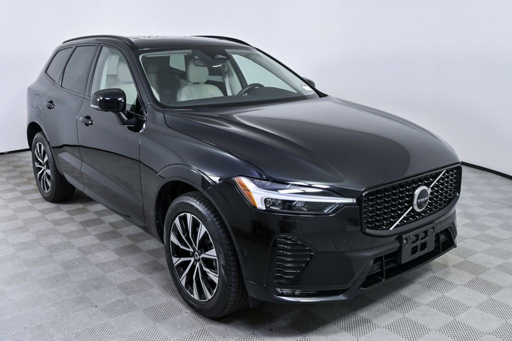 Certified 2023 Volvo XC60 B5 Plus w/ Protection Package Premier AWD/4WD image 27