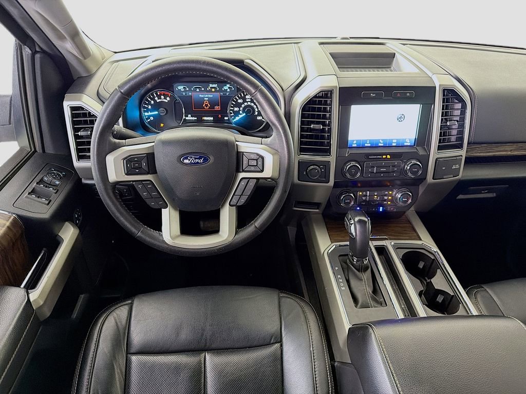 Used 2019 Ford F150 Lariat image 24