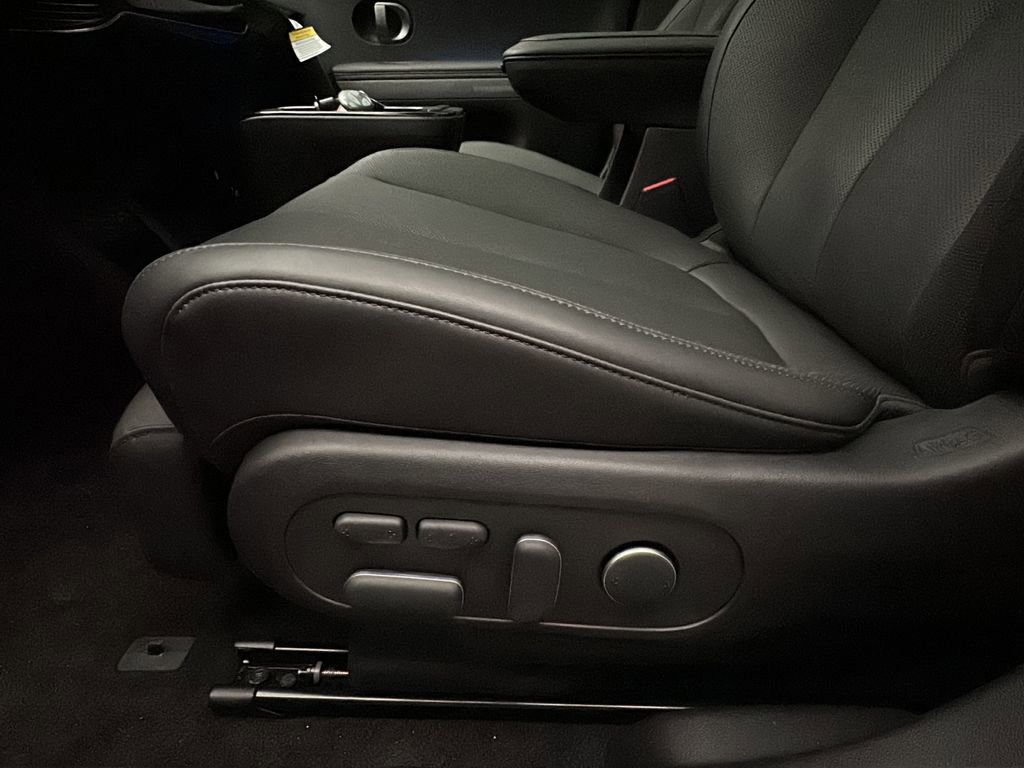 New 2026 Hyundai Ioniq 5 Limited image 10