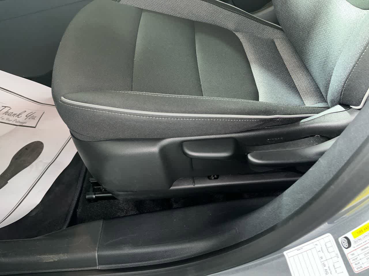 Used 2025 Chevrolet TrailBlazer LT FWD image 14