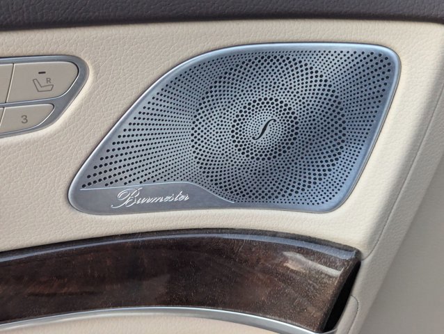 Used 2019 Mercedes-Benz S 560 Sedan image 15