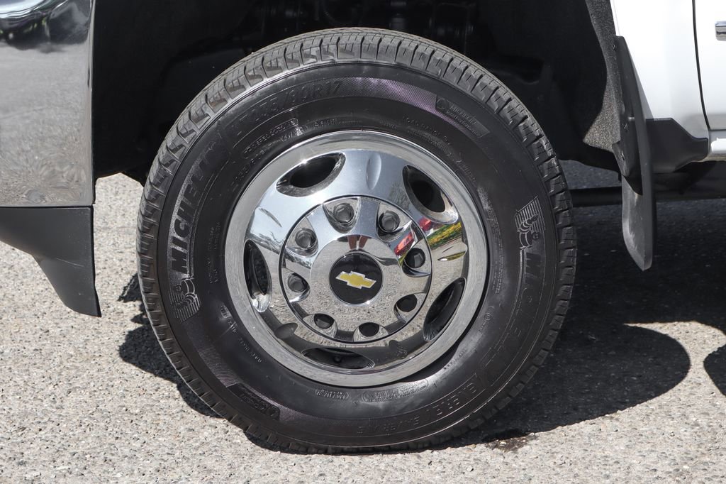 Used 2017 Chevrolet Silverado 3500 LTZ w/ Duramax Plus Package image 50