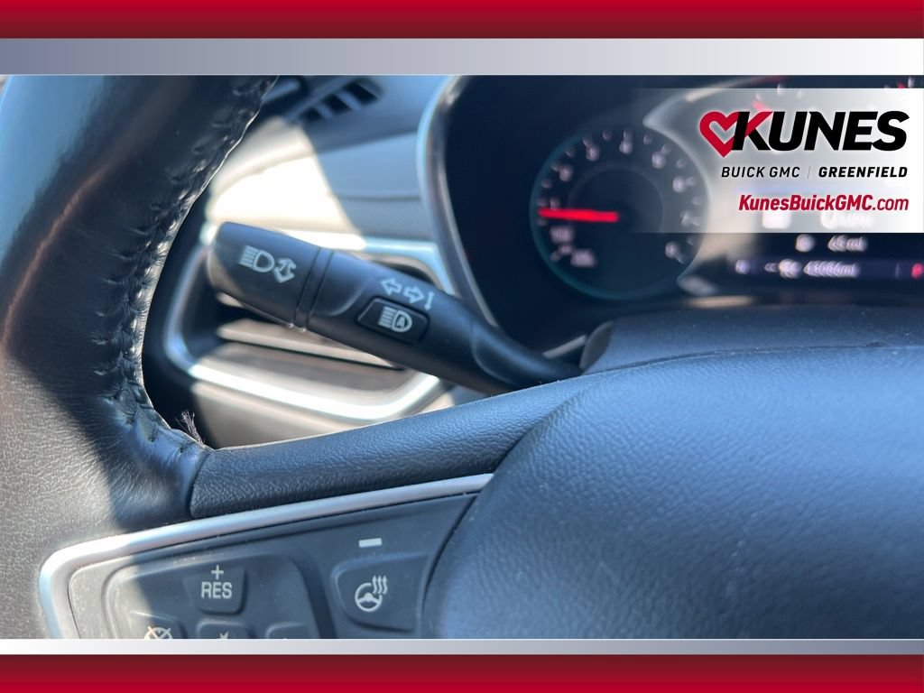 Used 2021 Chevrolet Equinox Premier AWD/4WD image 19