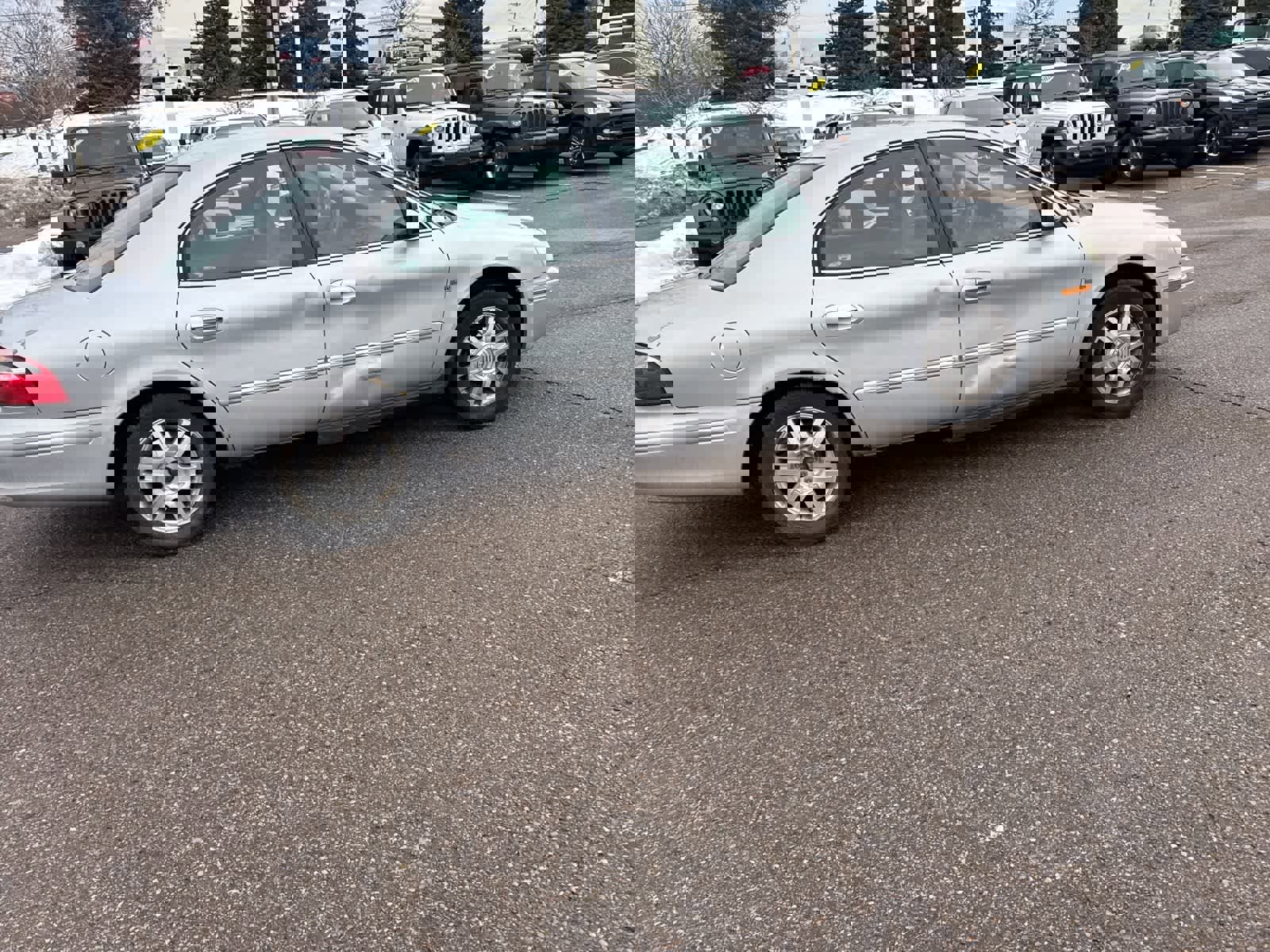 Used 2005 Mercury Sable LS image 10