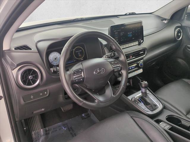 Certified 2022 Hyundai Kona Limited FWD image 10