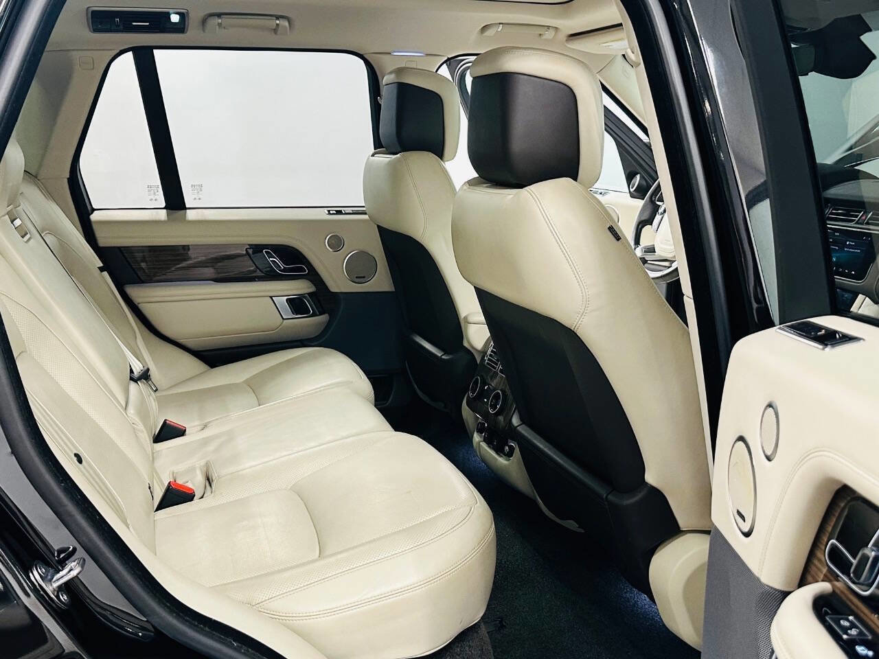 Used 2019 Land Rover Range Rover HSE AWD/4WD image 27