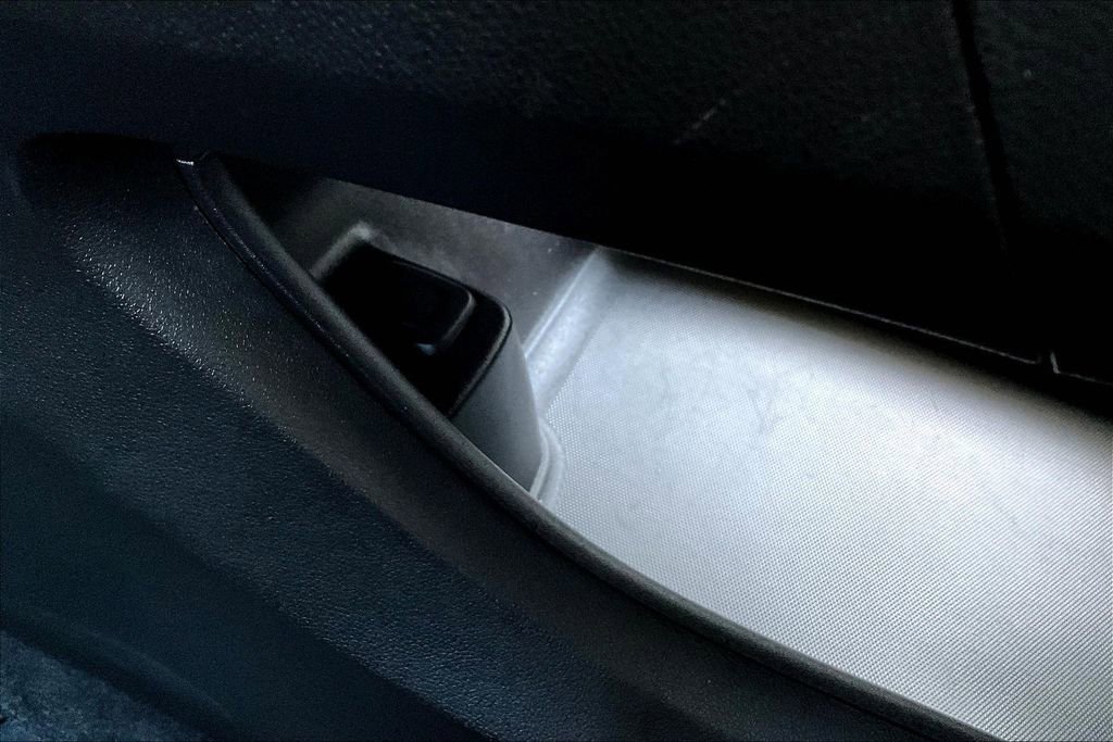 Used 2022 Buick Enclave Premium w/ Experience Buick Package image 26