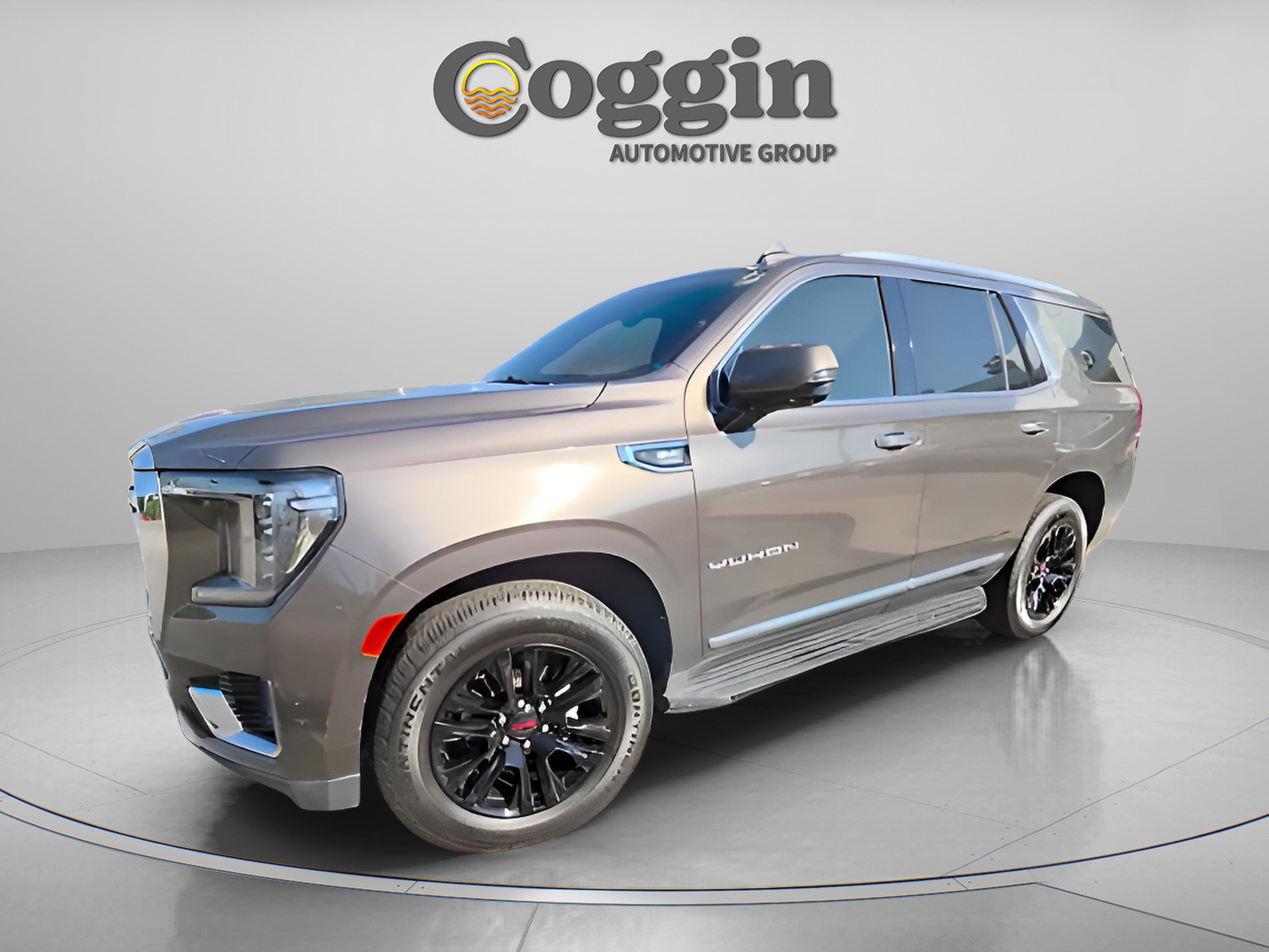 Used 2021 GMC Yukon SLT w/ SLT Premium Package image 3