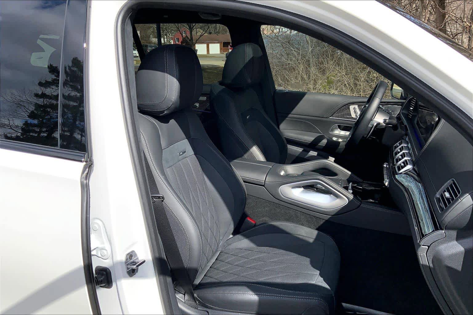 Certified 2025 Mercedes-Benz GLS 63 AMG 4MATIC image 8