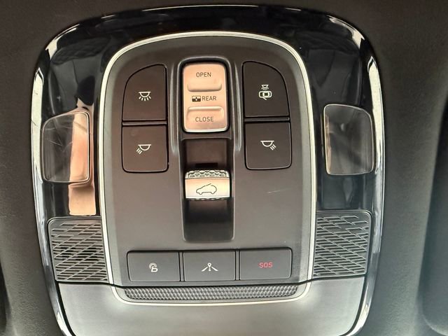 Used 2021 Hyundai Palisade Calligraphy image 33