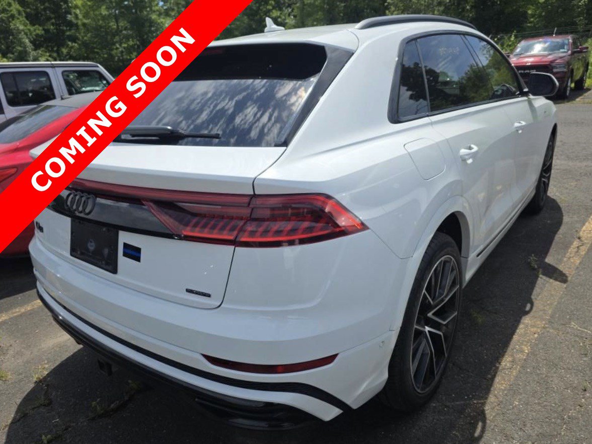 Used 2021 Audi Q8 Premium Plus AWD/4WD image 5