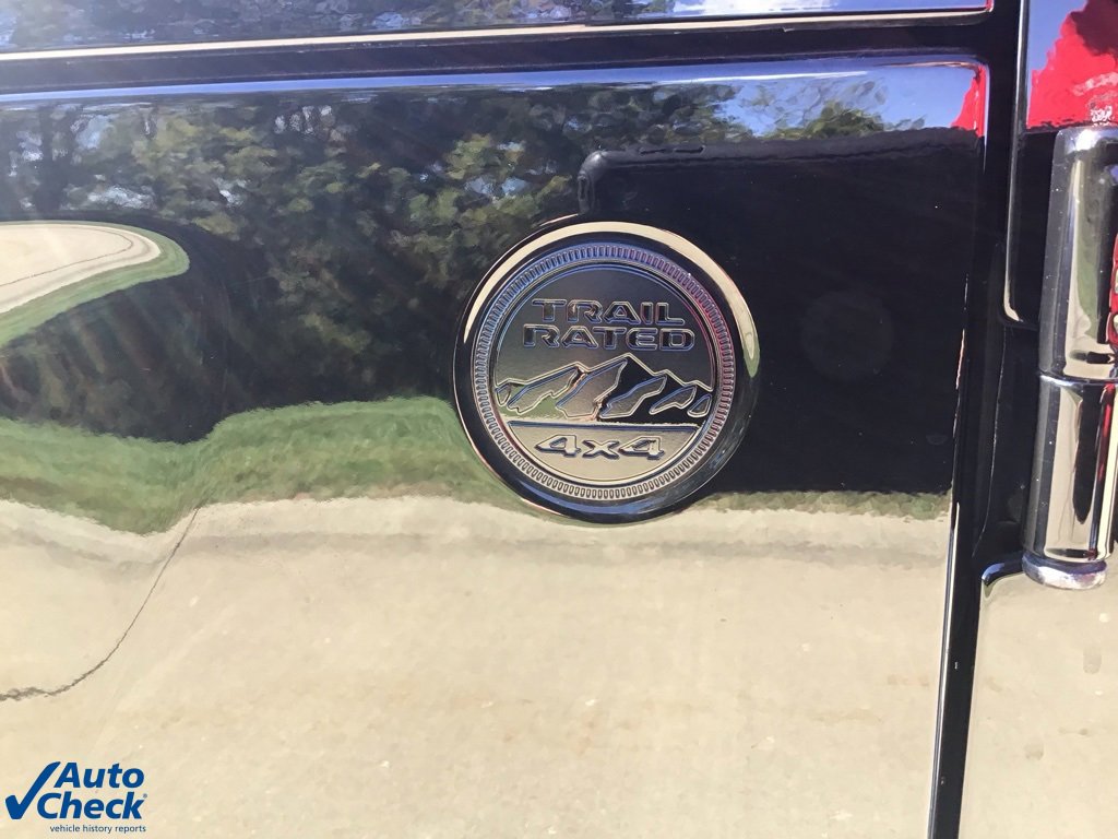 Used 2022 Jeep Wrangler Willys image 38