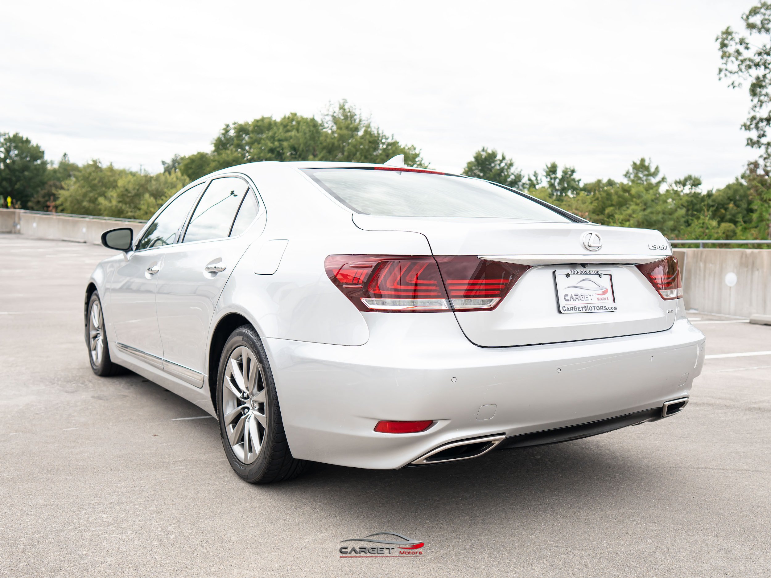Used 2016 Lexus LS 460 AWD w/ Comfort Package image 5