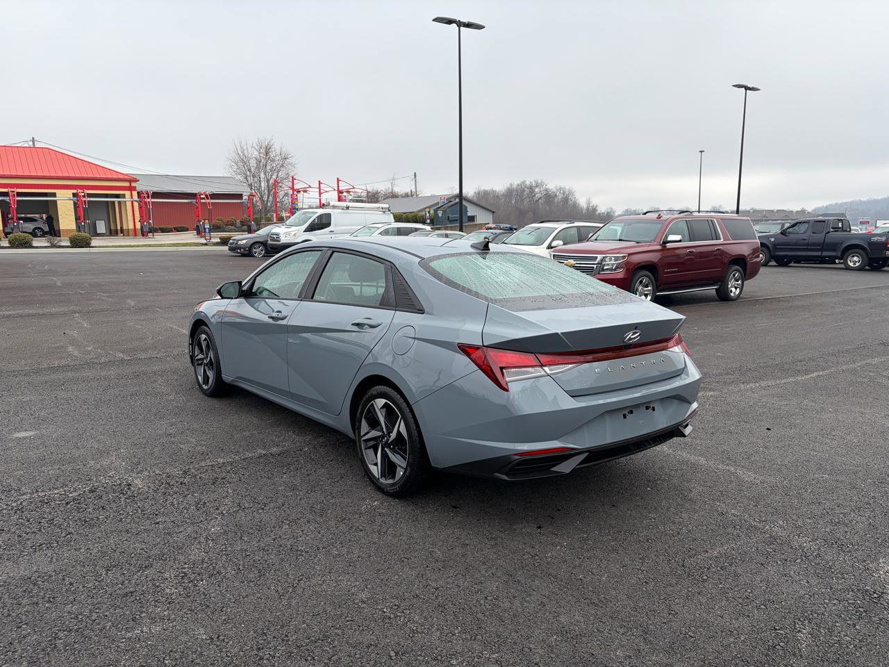 Used 2023 Hyundai Elantra SEL w/ Convenience Package image 5