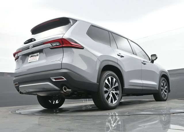 New 2026 Toyota Grand Highlander AWD Hybrid image 26