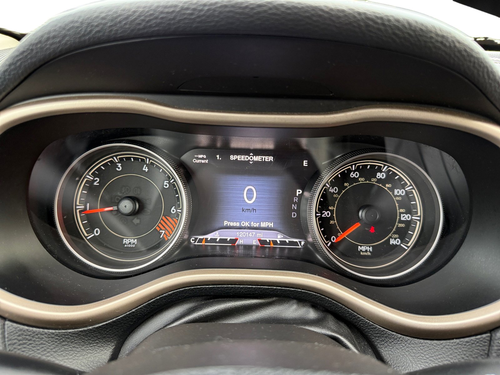 Used 2015 Jeep Cherokee Limited image 11