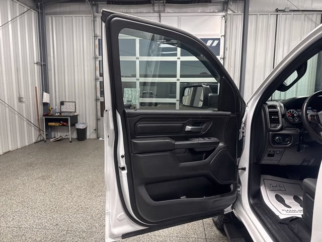 Used 2025 RAM 1500 Classic Warlock AWD/4WD image 7