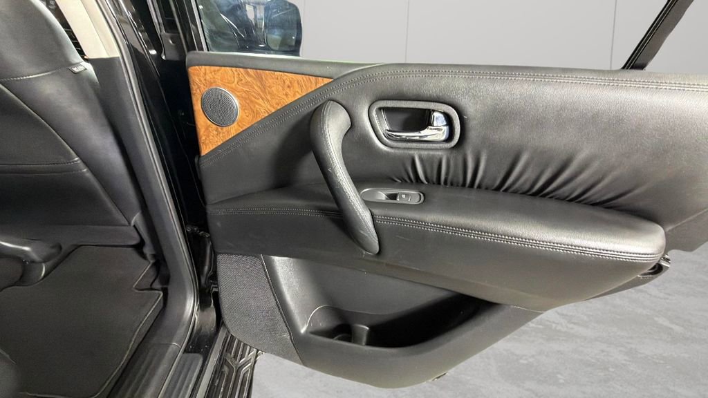 Used 2023 Nissan Armada SL w/ Captain's Chairs Package RWD image 36