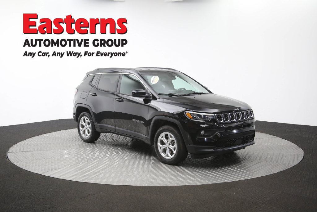 Used 2024 Jeep Compass Latitude AWD/4WD image 50