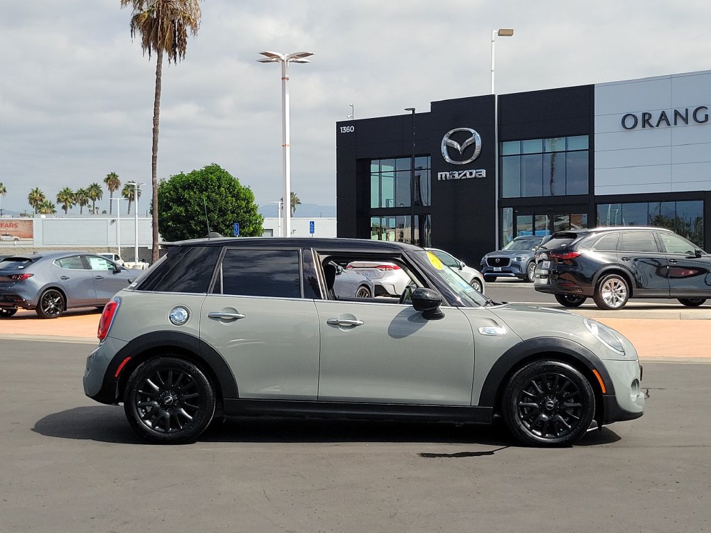 Used 2019 MINI Cooper S w/ Signature Upholstery Package FWD image 32