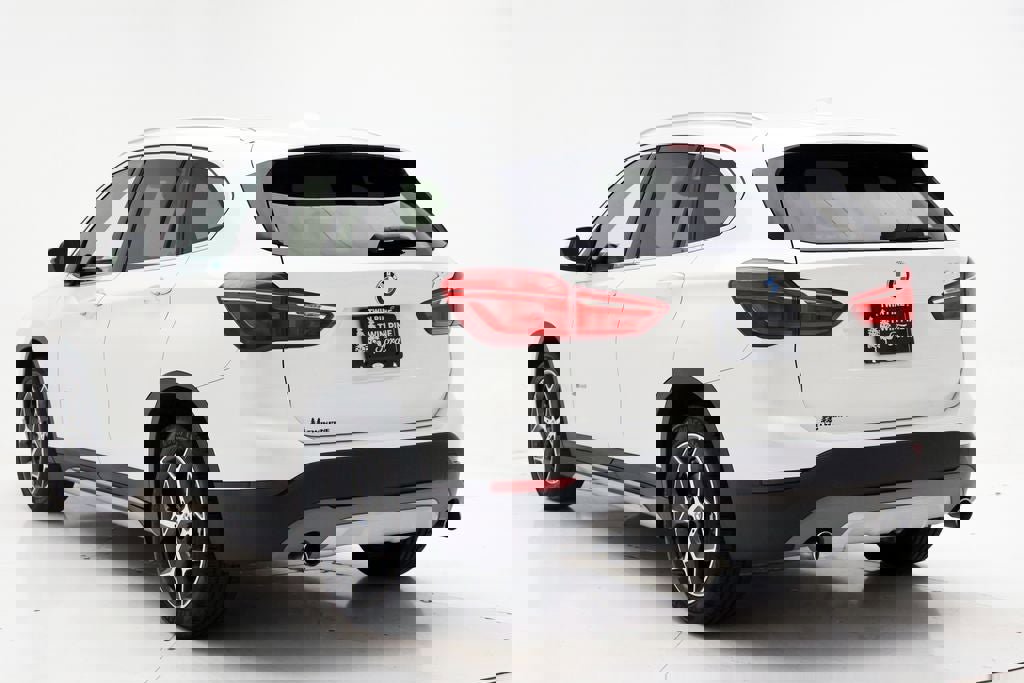 Used 2018 BMW X1 xDrive28i w/ Convenience Package AWD/4WD image 6