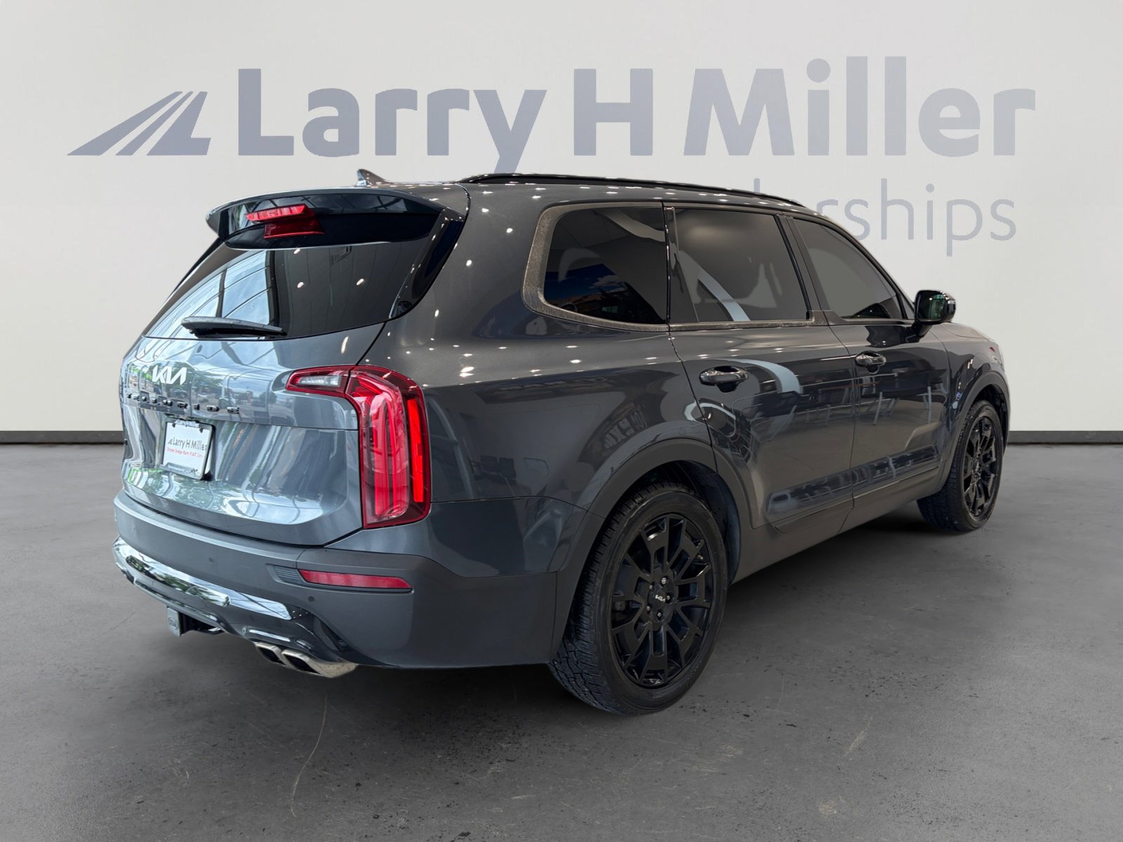 Used 2022 Kia Telluride SX w/ SX Prestige Package AWD/4WD image 5