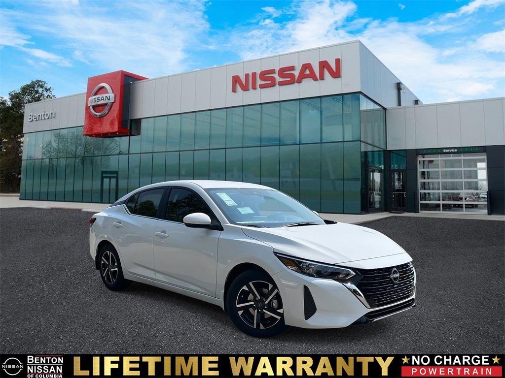 New 2025 Nissan Sentra SV w/ All-Weather Package