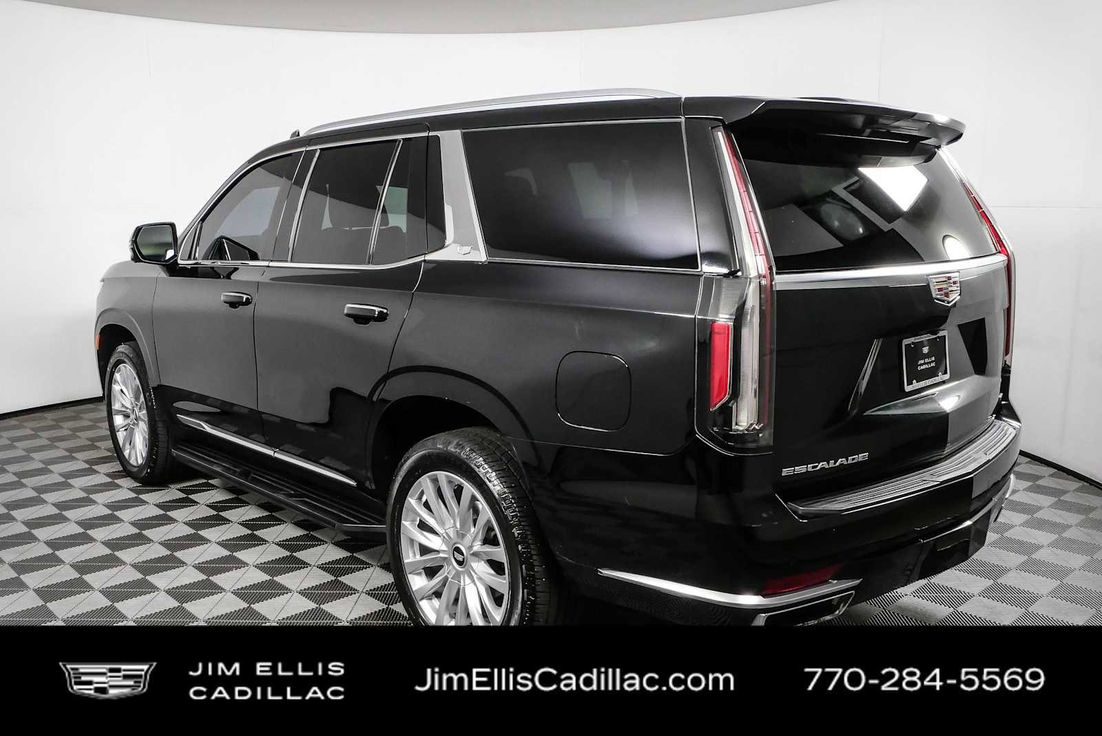 Used 2021 Cadillac Escalade Luxury RWD image 29