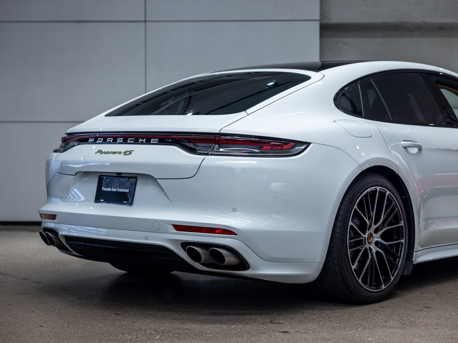 Certified 2023 Porsche Panamera 4S AWD/4WD image 26