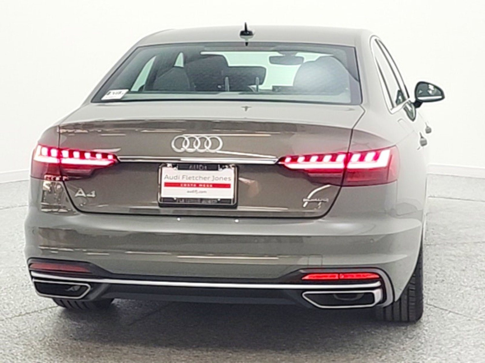 Used 2023 Audi A4 2.0T Premium Plus w/ Premium Plus Package AWD/4WD image 6