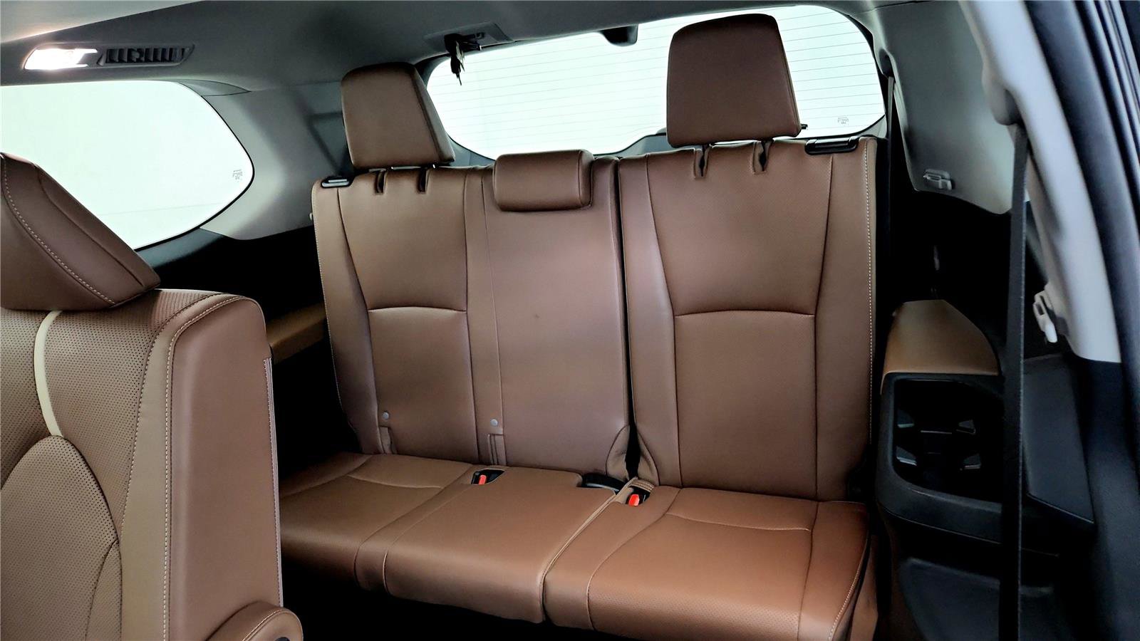 Used 2024 Toyota Grand Highlander Platinum image 23