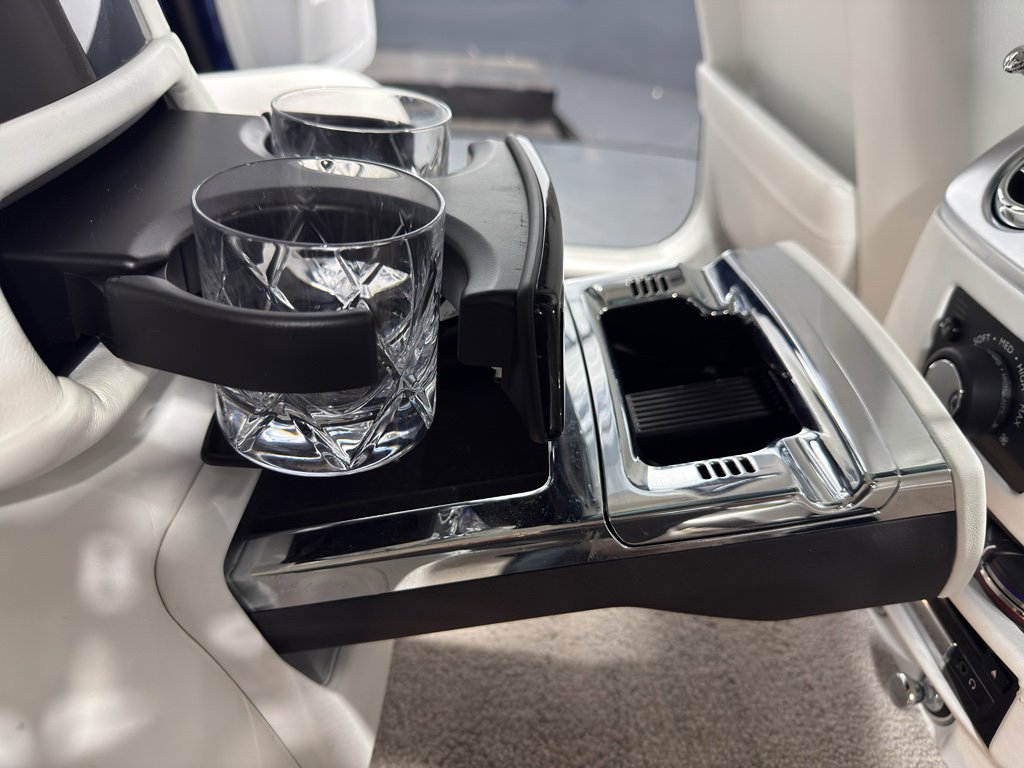 Used 2019 Rolls-Royce Ghost image 28