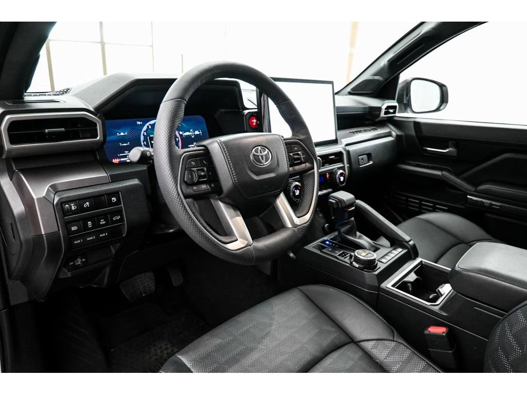 Used 2024 Toyota Tacoma TRD Off-Road w/ TRD Off Road Premium Package image 31