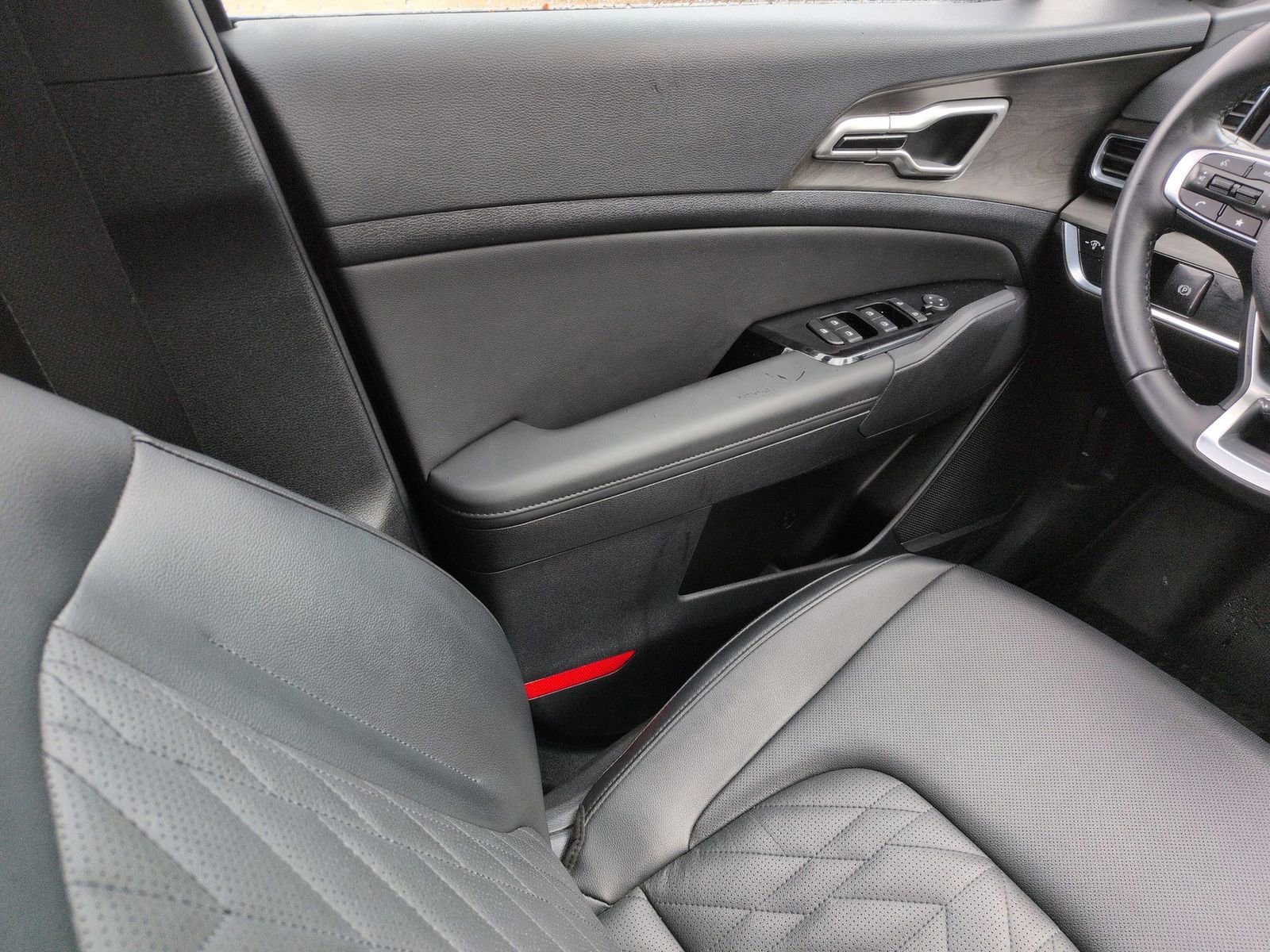 Used 2025 Kia Sportage X-Line image 26