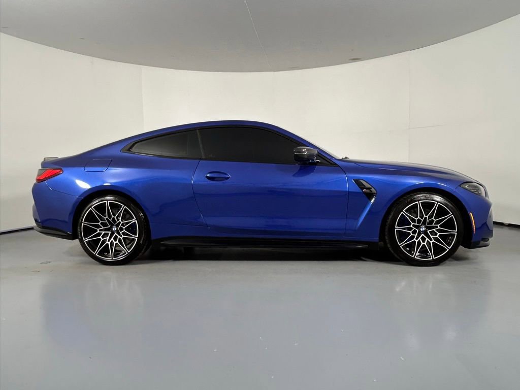 Used 2021 BMW M4 Competition w/ M Carbon Exterior Package RWD image 9